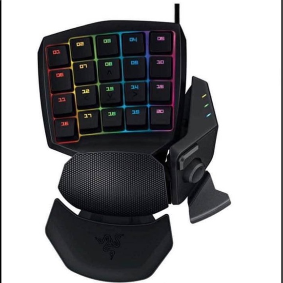 Razer Orbweaver Chroma Gaming Keypad - Picture 1 of 6